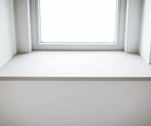 Jaki spadek parapetu wewnętrznego